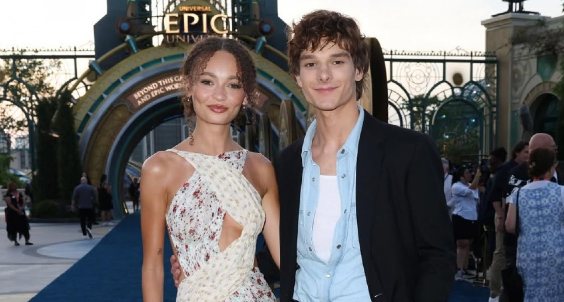 Nico Parker e Mason Thames, atores protagonistas do live-action de 'Como Treinar o Seu Dragão' - Reprodução / Instagram