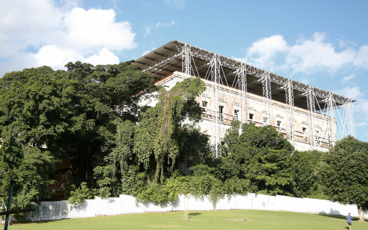 Frio na Quinta da Boa da Vista, nesta sexta-feira (13)
