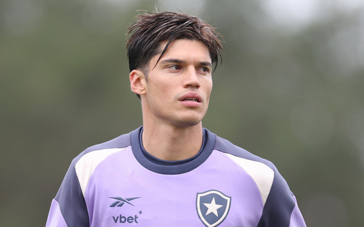 Joaquín Correa em treino do Botafogo nos EUA