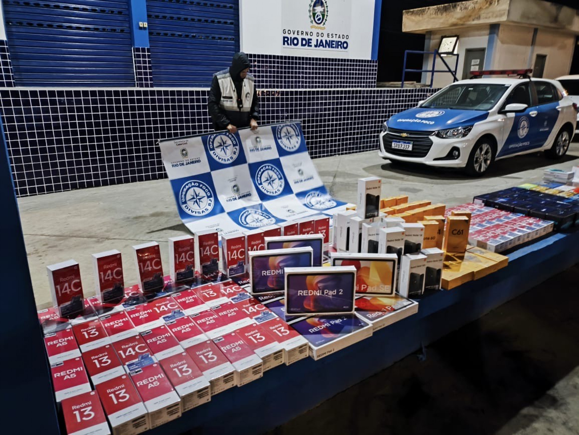 Material apreendido na ação - Divulgação