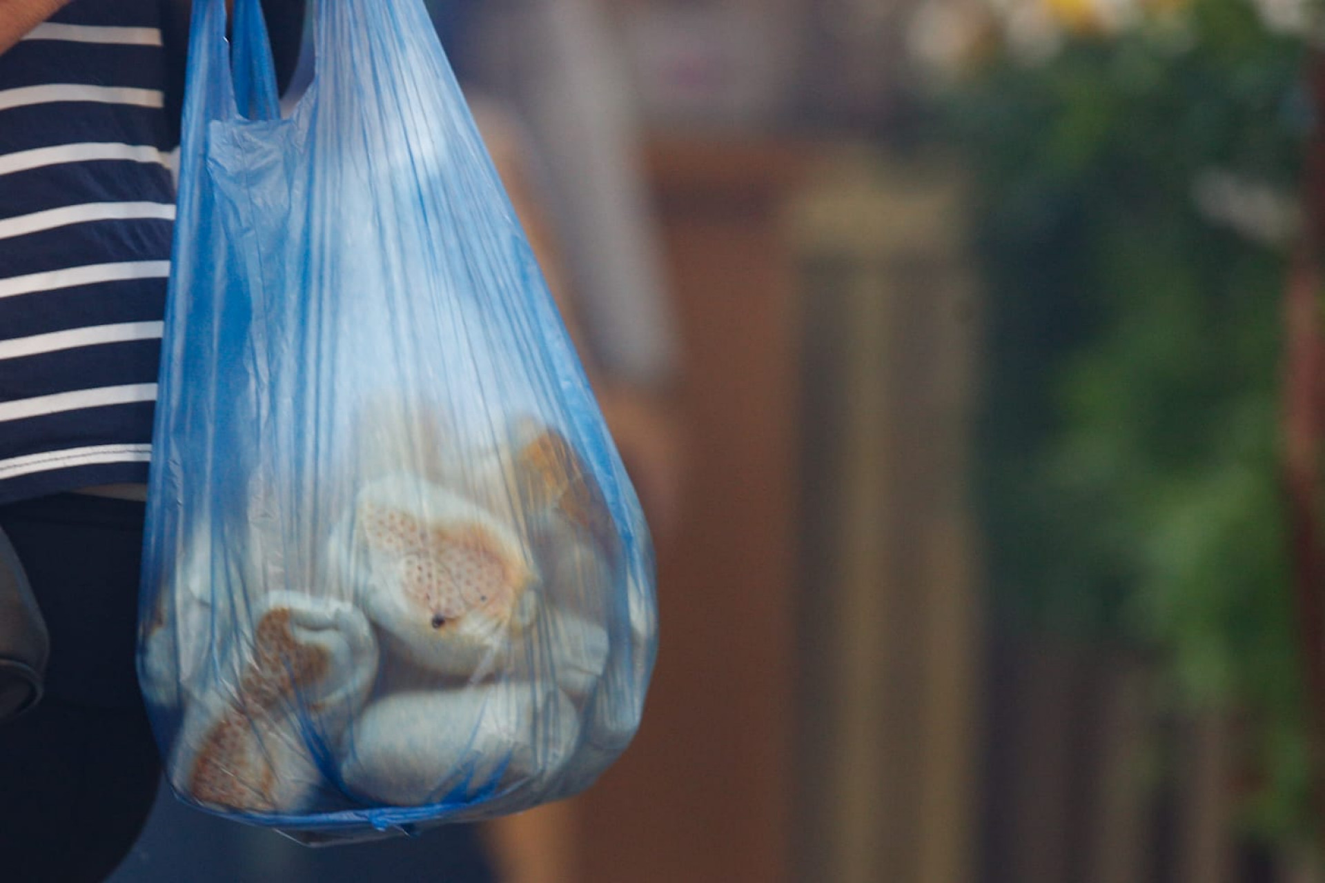 Distribuição de pães no Dia de Santo Antônio - Érika Martin/Agência O DIA