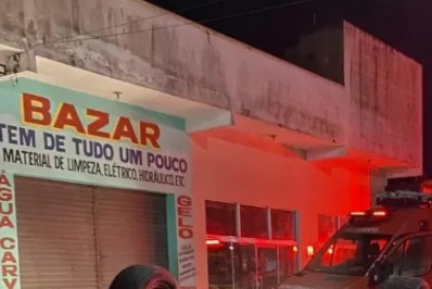 Homem morre em capotamento de veículo em Unamar, no distrito de Tamoios, em Cabo Frio