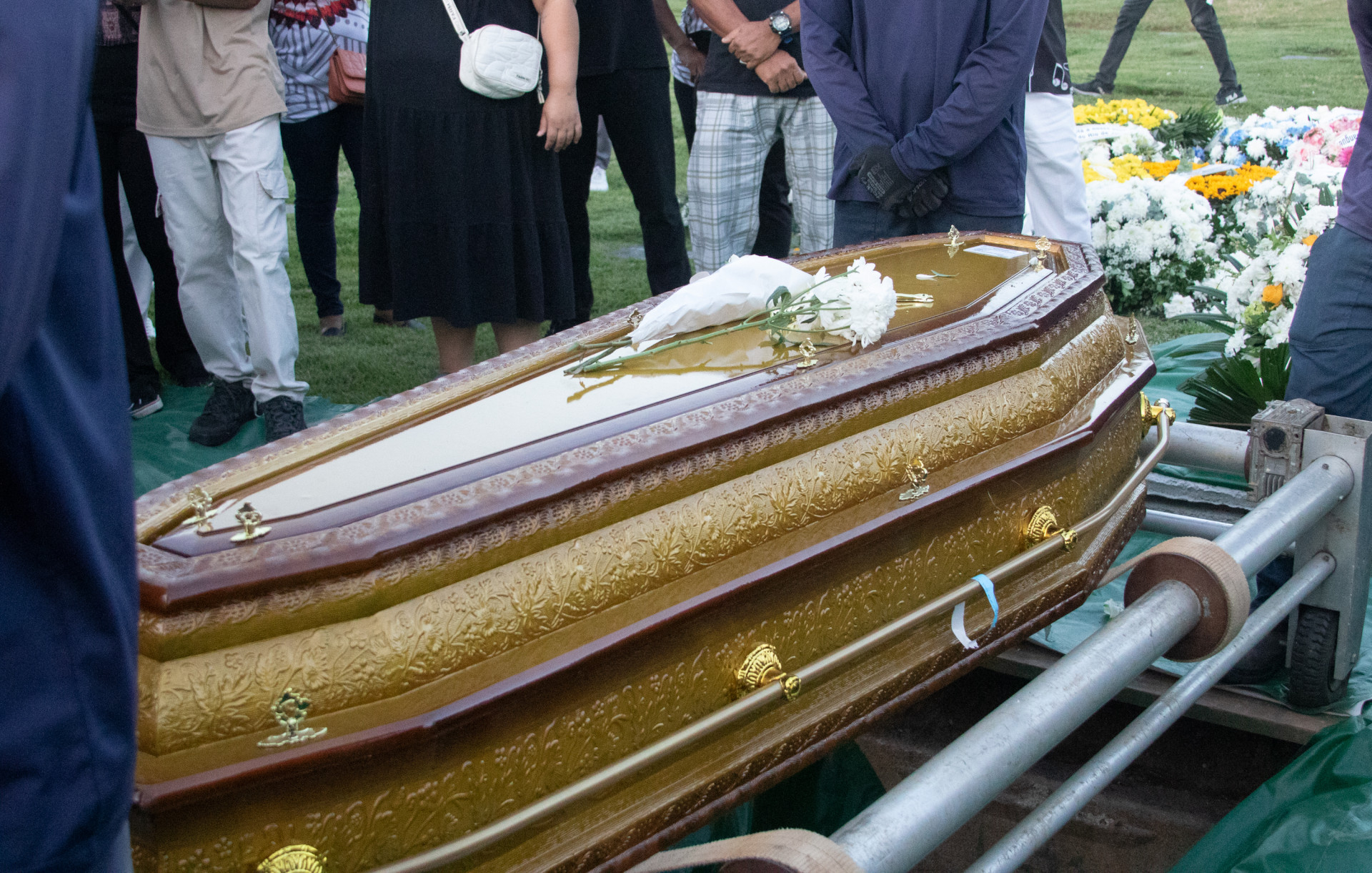 Enterro de Bira Presidente, fundador do Cacique de Ramos, nesta segunda-feira (16) - &Eacute;rica Martin/Ag&ecirc;ncia O Dia 