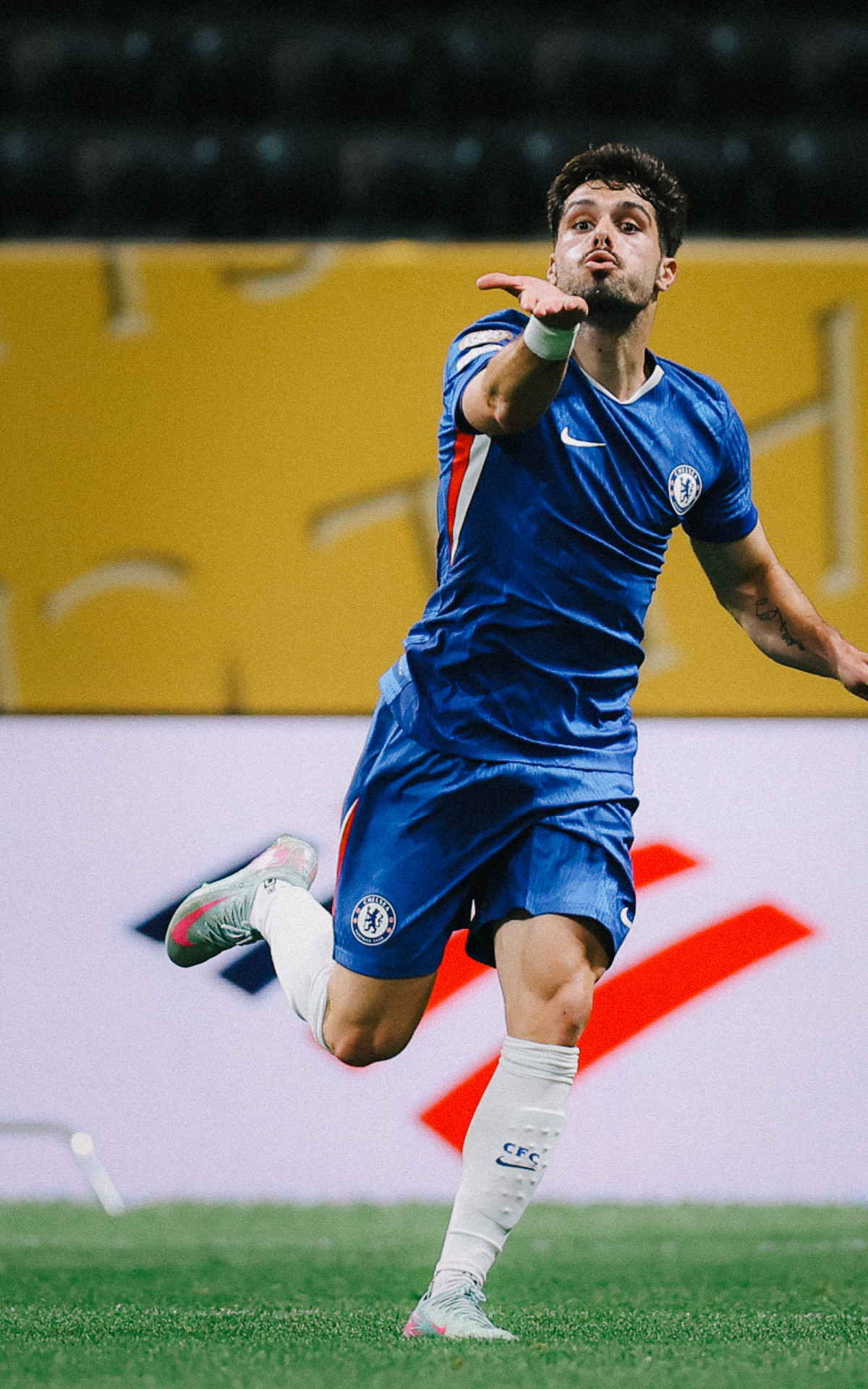 Pedro Neto abriu o placar para o Chelsea na vit&oacute;ria por 2 a 0 sobre o Los Angeles FC - Divulga&ccedil;&atilde;o / Chelsea