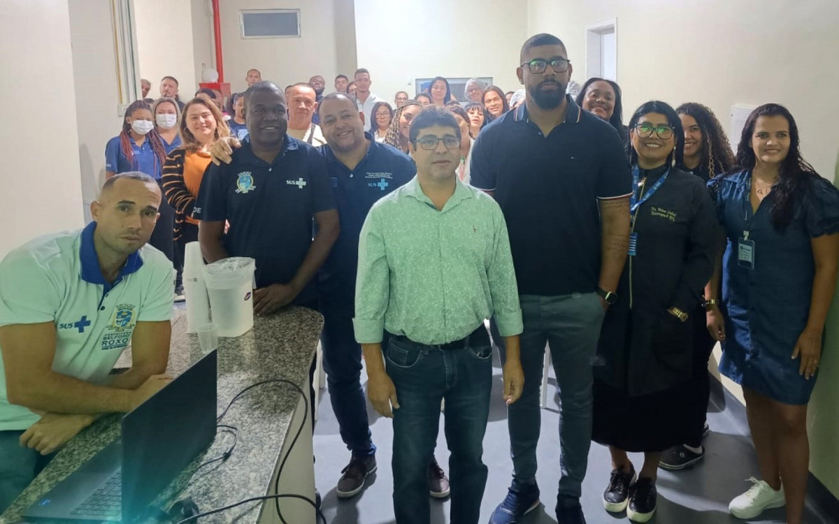 O secretário municipal de Saúde, Eduardo Feital, falou com os servidores sobre a importância da capacitação