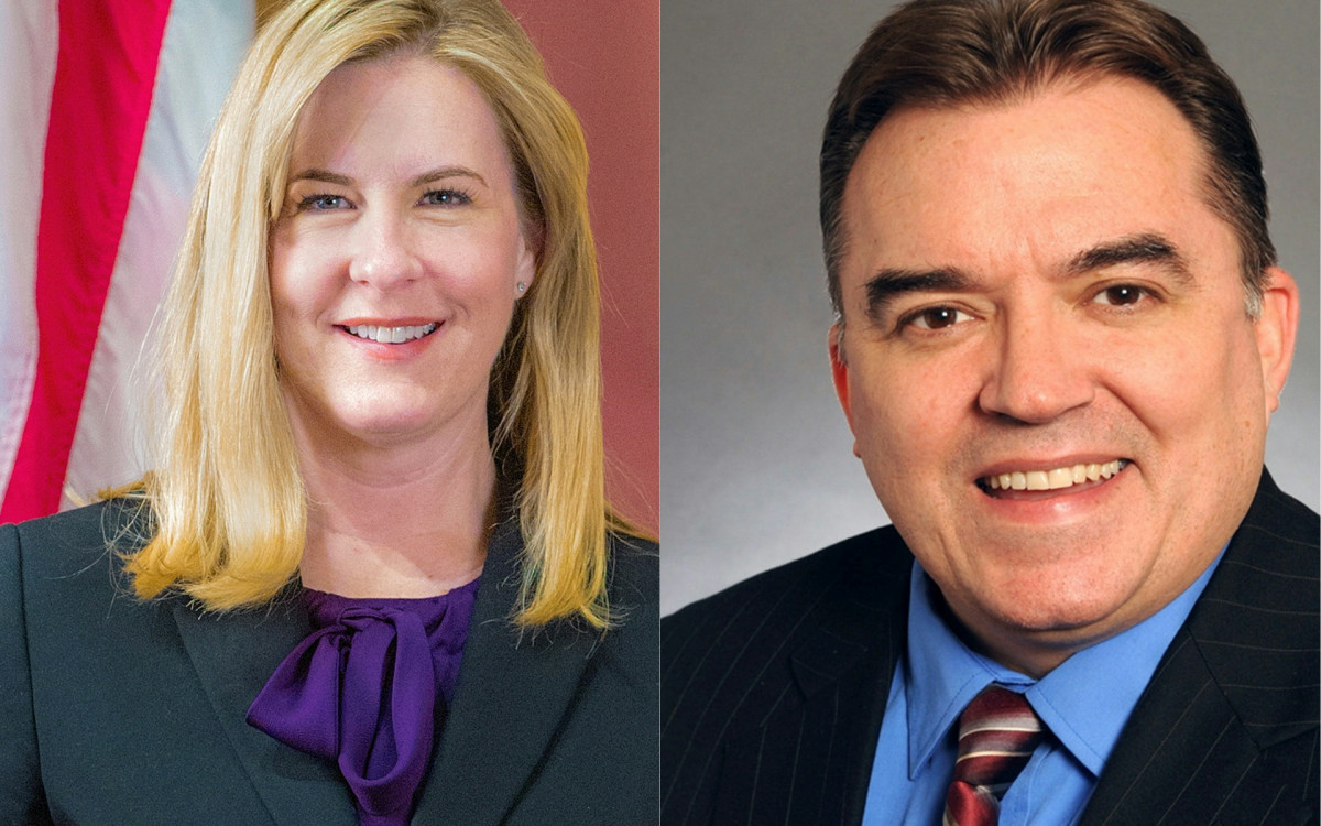 Deputada Melissa Hortman e o senador John Hoffman - AFP