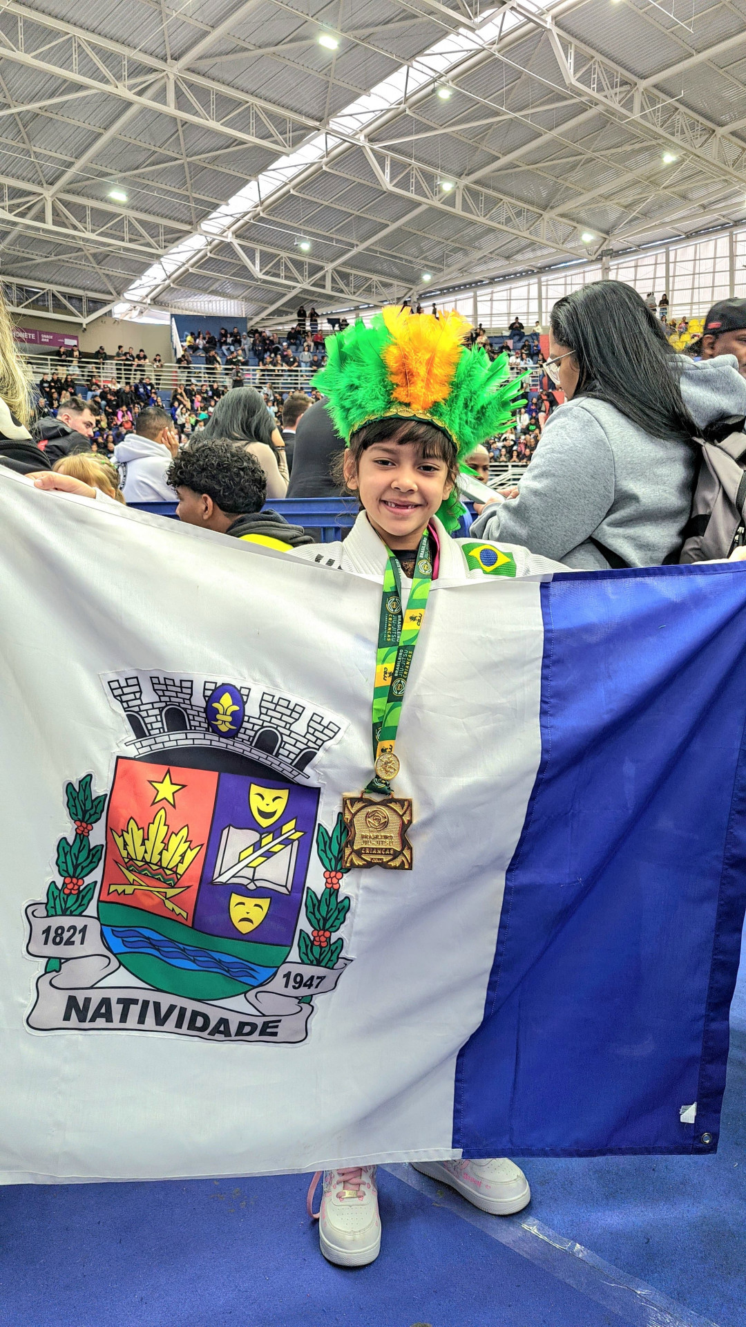 Literalmente uma guerreira: Esther Blazzio Da Costa Ferreira 