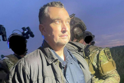 EUA: Polícia prende suspeito de matar deputada e ferir senador