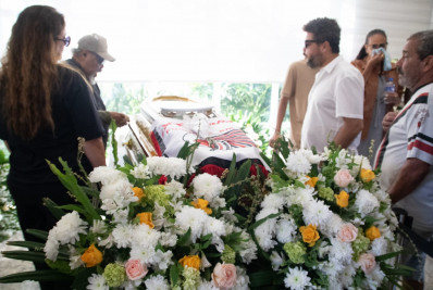 Despedida a Bira Presidente reúne nomes da música e homenagens: 'Revolucionou o samba'