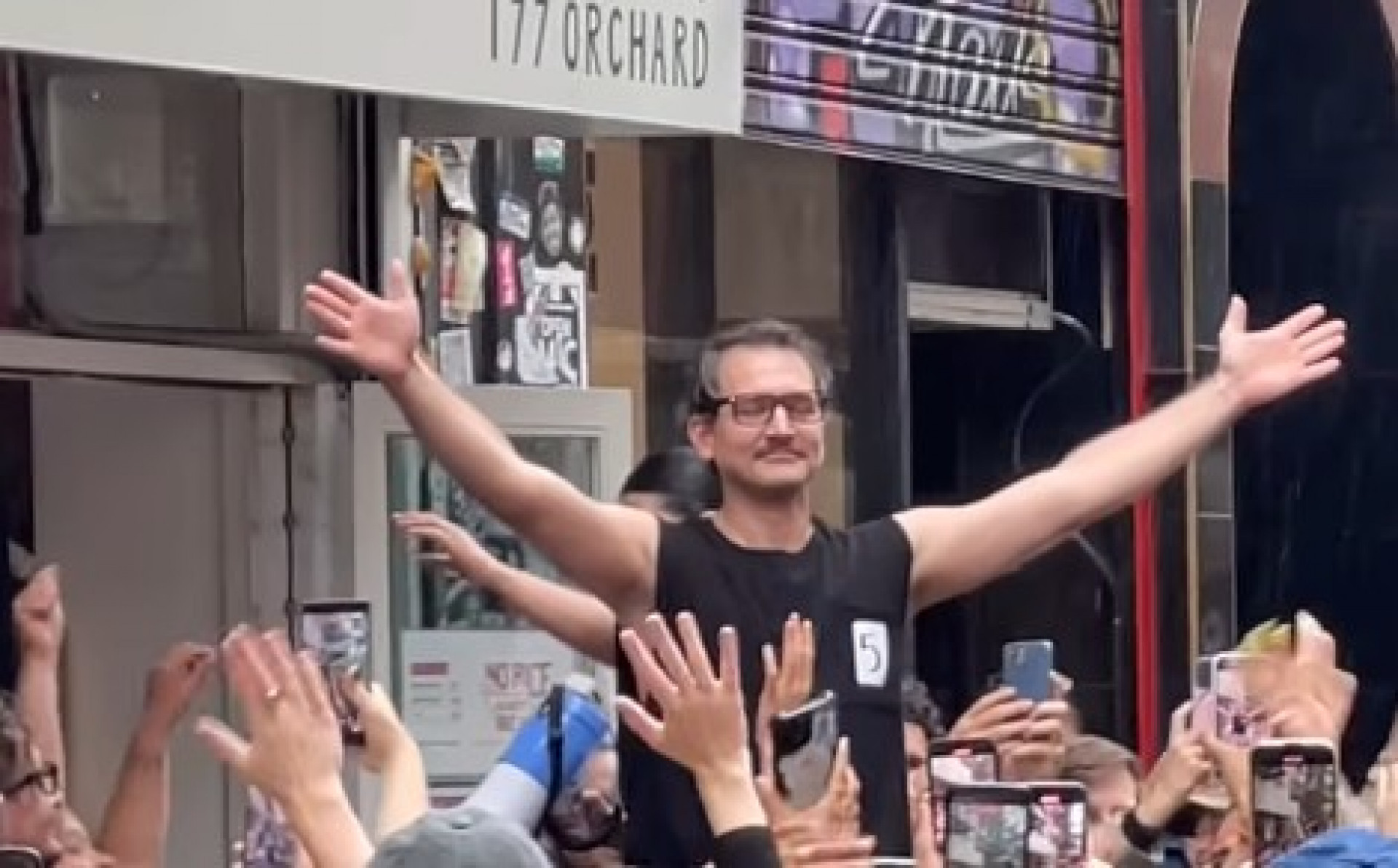 Sósia de Pedro Pascal vence concurso em Nova York - Reprodução / Instagram