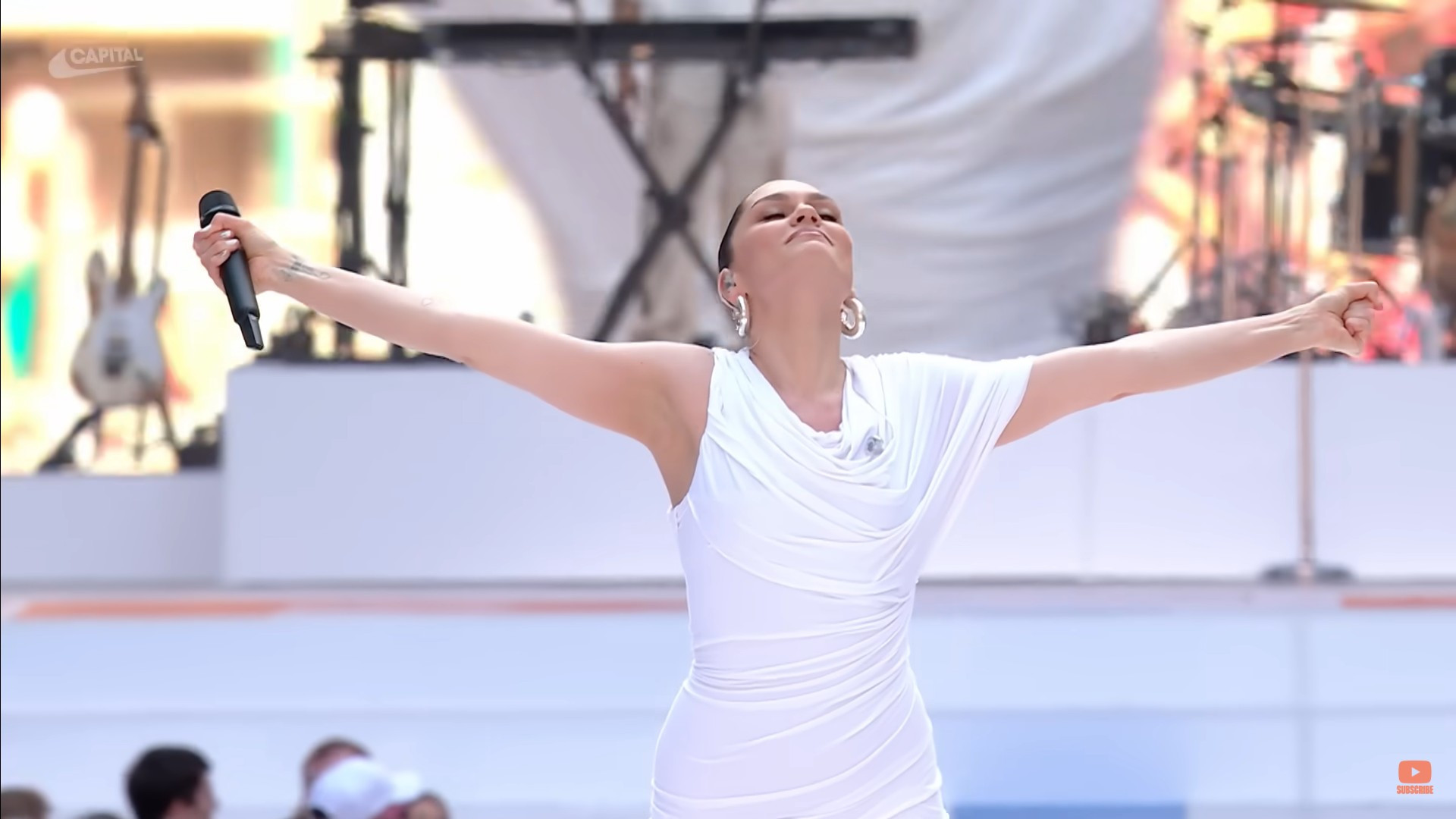 Jessie J faz último show antes de pausa para tratar câncer de mama - Reprodução YouTube / Capital FM