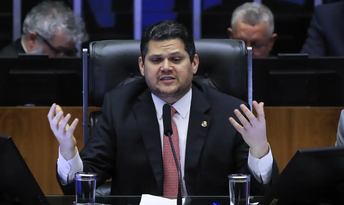 Com o fim da obstrução, Senado retoma trabalhos