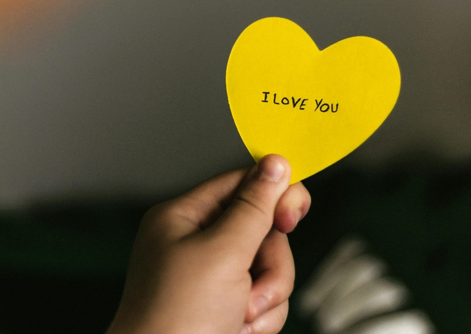 Feliz Dia dos Namorados: mensagens especiais para cada signo