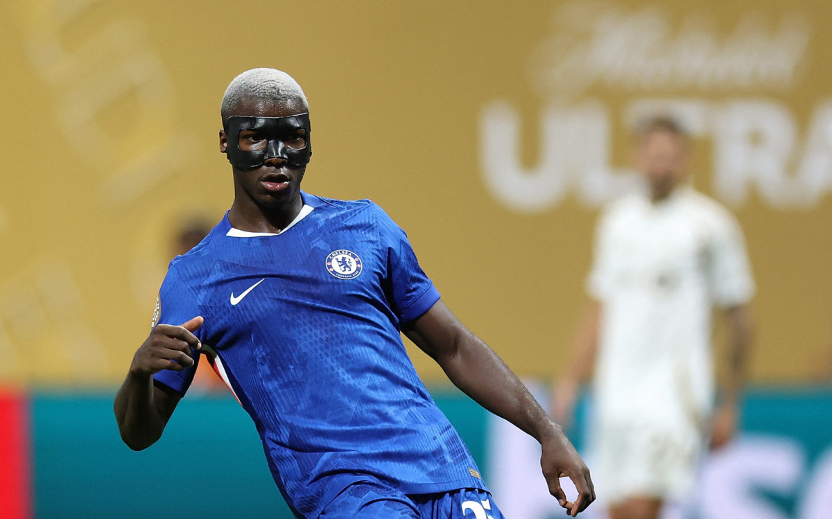 Lesionado, Caicedo é dúvida no Chelsea para a final de domingo