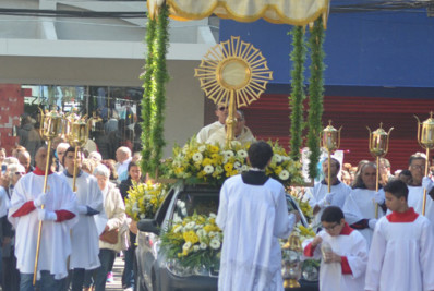 Prefeitura de Teresópolis divulga interdições de vias para procissão de Corpus Christi