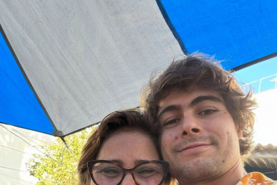 Rafael Vitti comemora aniversário da mãe e encanta com fotos inéditas