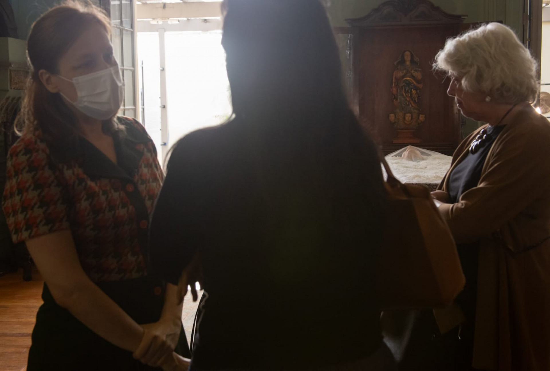 Filhas de Cícero Sandroni receberam condolências em velório na ABL - Érica Martin/Agência O Dia