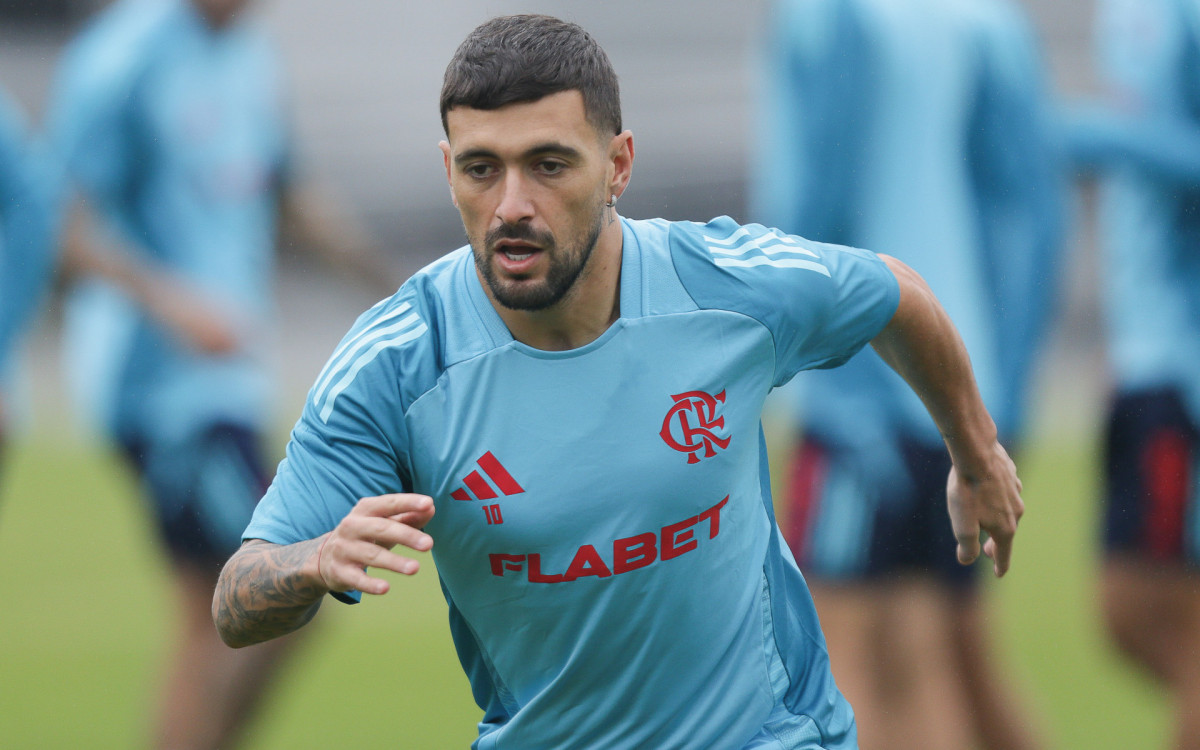 Arrascaeta em treino do Flamengo