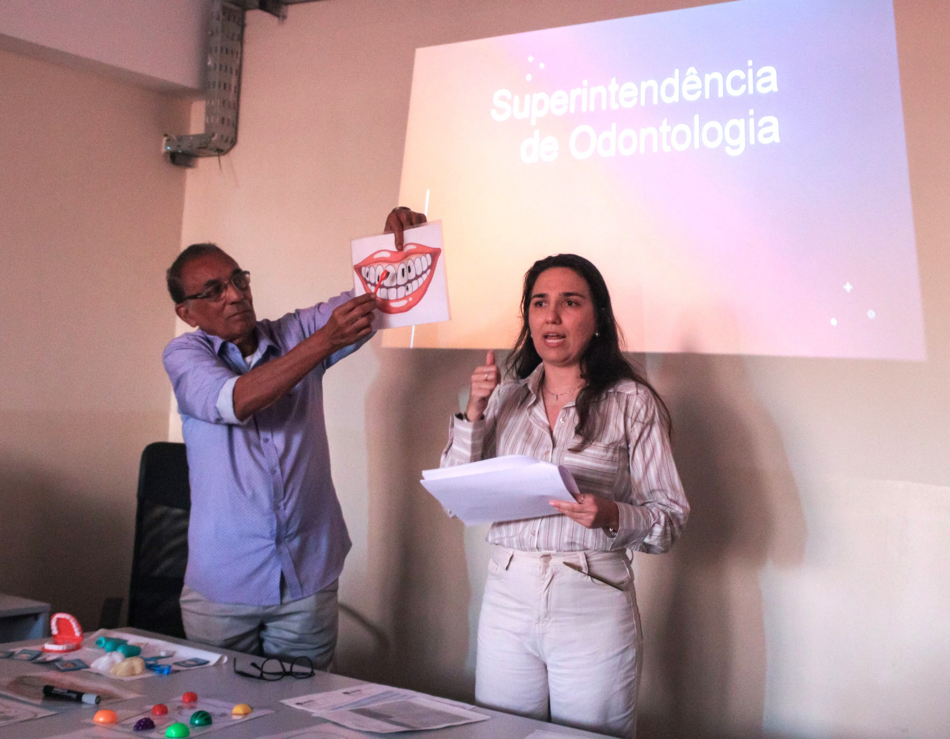 A cirurgi&atilde;-dentista Daniele Carvalhal abordou os "Lan&ccedil;amentos de Produ&ccedil;&atilde;o" - Jean Carlos / PMBR