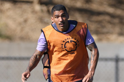 Allan deve ser novidade no time do Botafogo contra o PSG