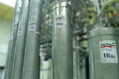 Israel ataca instalação nuclear no Irã