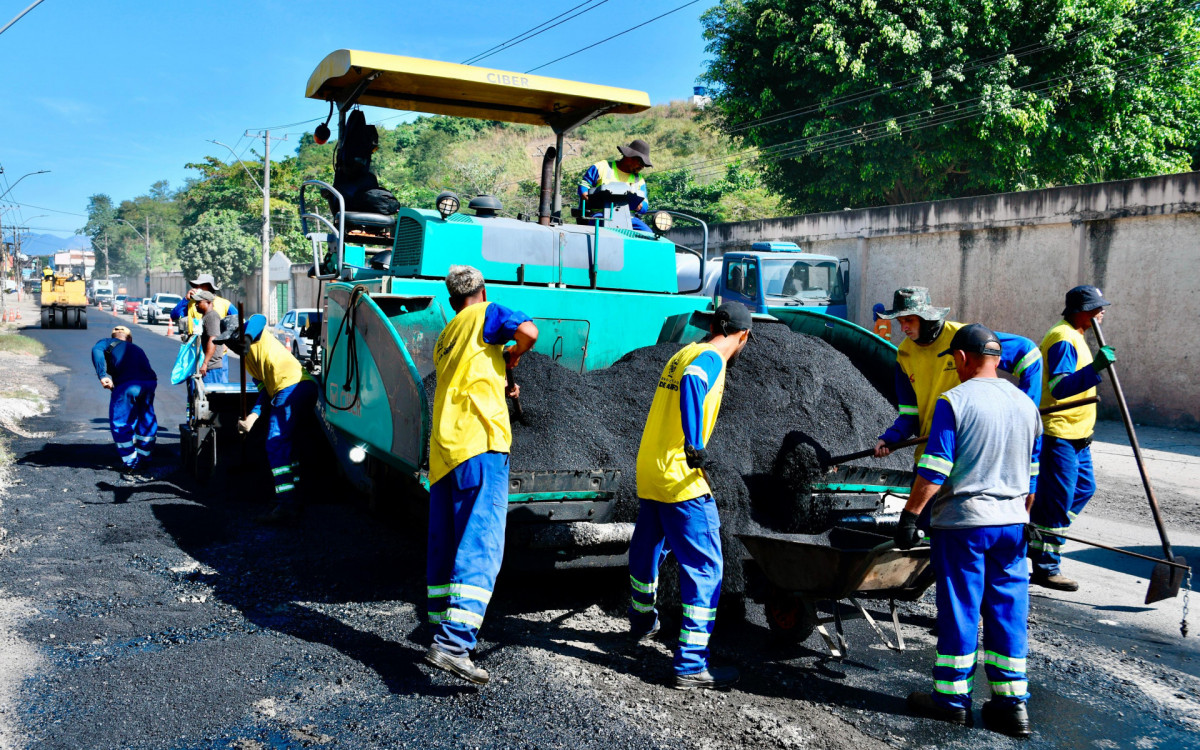 As obras de revitalização incluíram colocação de novo asfalto, troca de manilhas, entre outras intervenções

