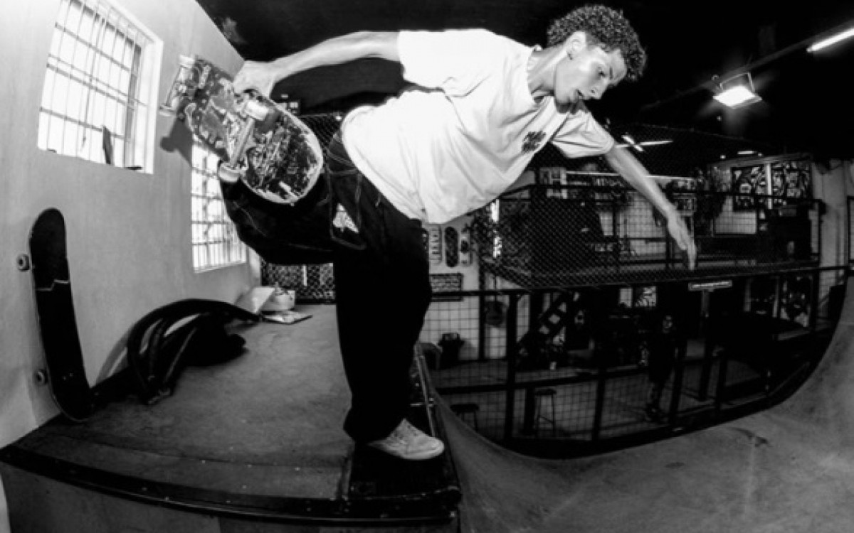 Vinícius Queiroz praticava exercício na Rodanel quando uma moto em alta velocidade veio na direção dele