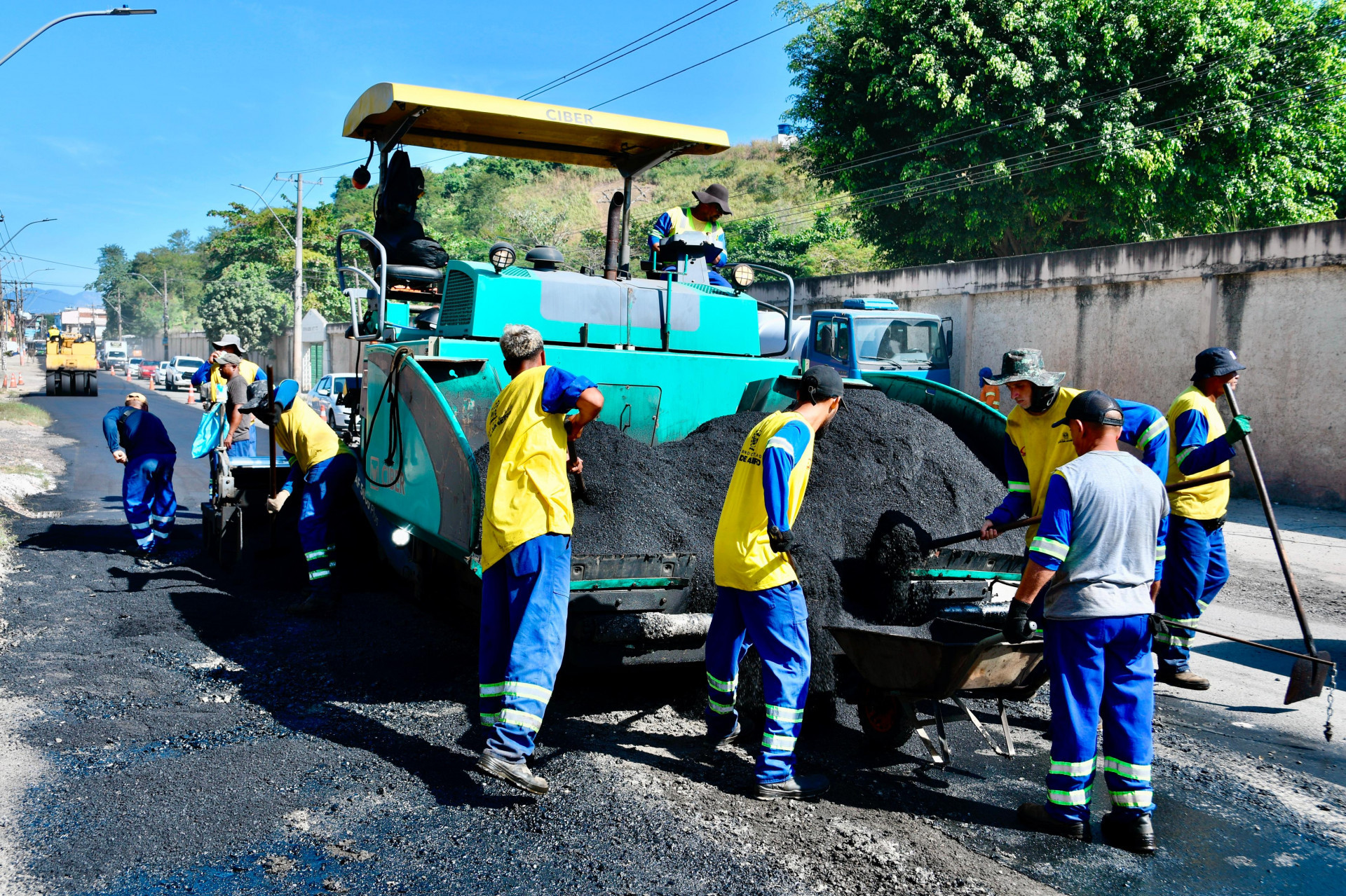 As obras de revitaliza&ccedil;&atilde;o inclu&iacute;ram coloca&ccedil;&atilde;o de novo asfalto, troca de manilhas, entre outras interven&ccedil;&otilde;es   - Jeovani Campos / PMBR