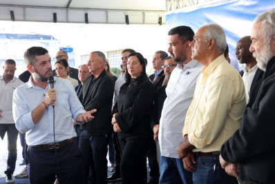 Governo do Estado entrega viaturas para reforçar a assistência técnica aos agricultores de Teresópolis e região