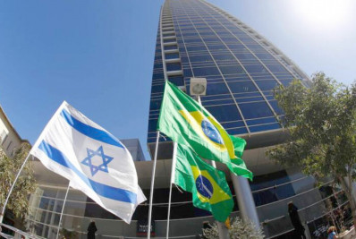 Embaixada começa a identificar brasileiros que querem deixar Israel