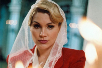 Flávia Alessandra celebra 20 anos da estreia de 'Alma Gêmea'