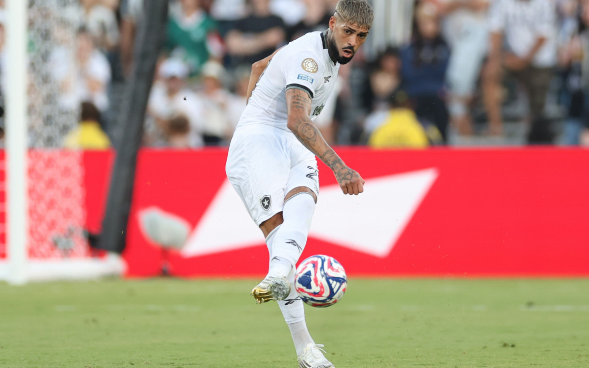 Barboza brilhou na vitória sobre o PSG pelo Mundial de Clubes