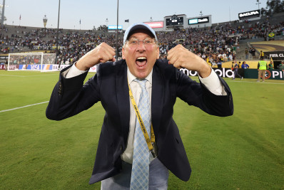 Textor faz mudanças na Eagle com saídas de Michele Kang e outros investidores