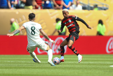 Lateral do Flamengo, Wesley reforça foco no Mundial em meio ao interesse europeu