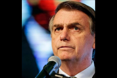 Bolsonaro tem provável quadro de pneumonia viral, diz médico