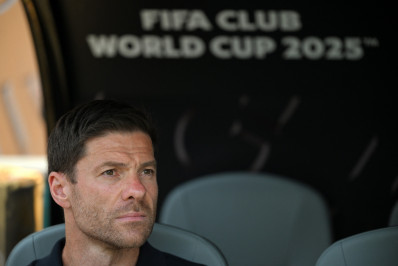 Xabi Alonso crê em redenção de Vini Jr e diz: 'Não preciso recuperá-lo'