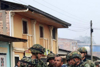 Exército colombiano liberta 57 militares retidos em área da guerrilha