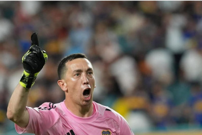 Goleiro do Boca se preocupa com arbitragem, mas mostra confiança por classificação