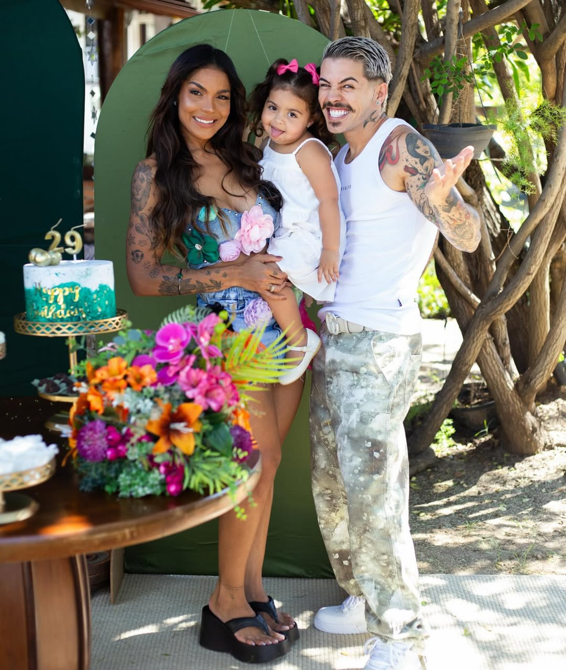 Tays Reis, Pietra e Biel - Reprodu&ccedil;&atilde;o / Instagram 