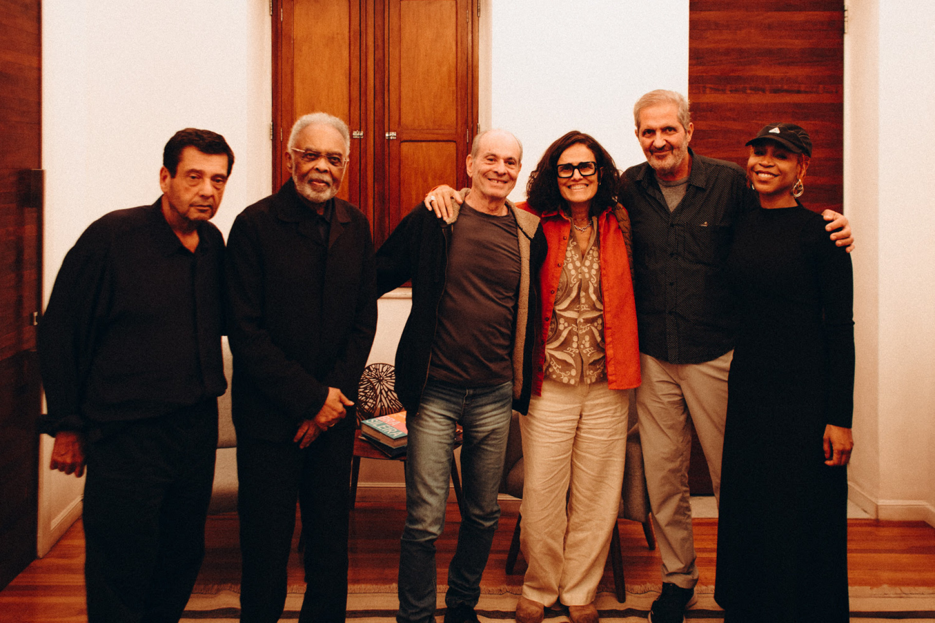 Conselho reunido: Zé Mauricio Machline, Gilberto Gil, Ney Matogrosso, Zélia Duncan, Antonio Carlos Miguel e Karol Conká, - PMB / Divulgação