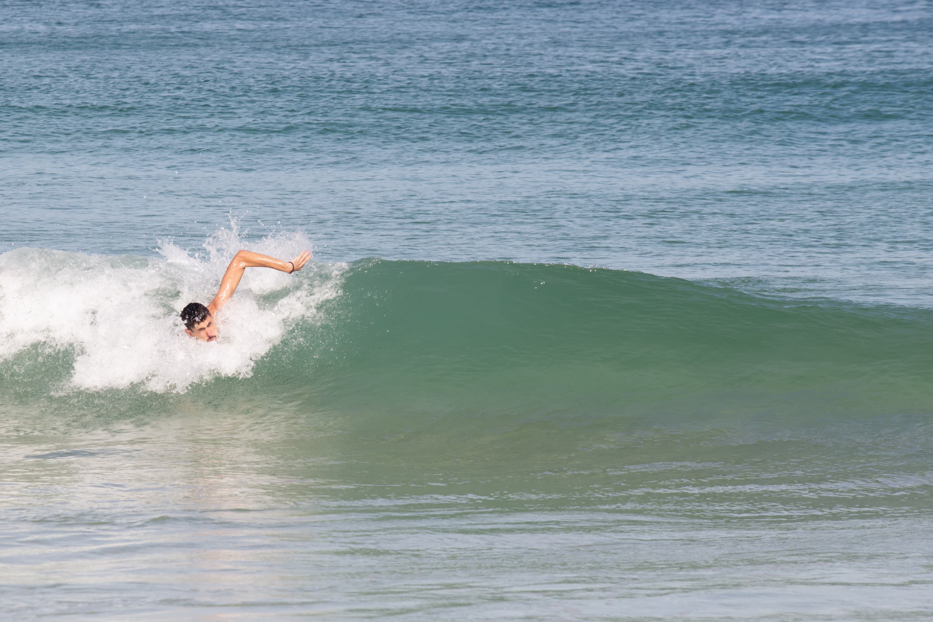 Movimentação na Praia do leme na Zona Sul do Rio de Janeiro nessa segunda-feira (23) - Érica Martin / Agência O Dia