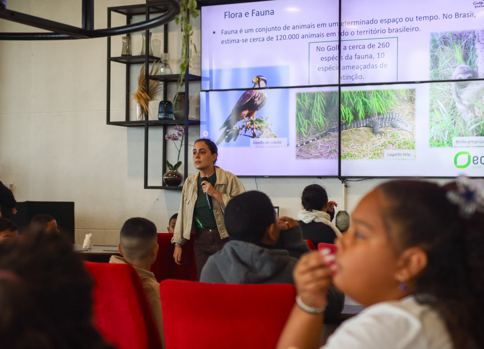 A bióloga Amanda Peixoto fez uma palestra sobre a preservação da fauna e da flora

 - Jean Carlos