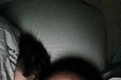 Em meio à disputa pela guarda, Dona Ruth posta foto com o neto, filho de Marília Mendonça e Murilo Huff