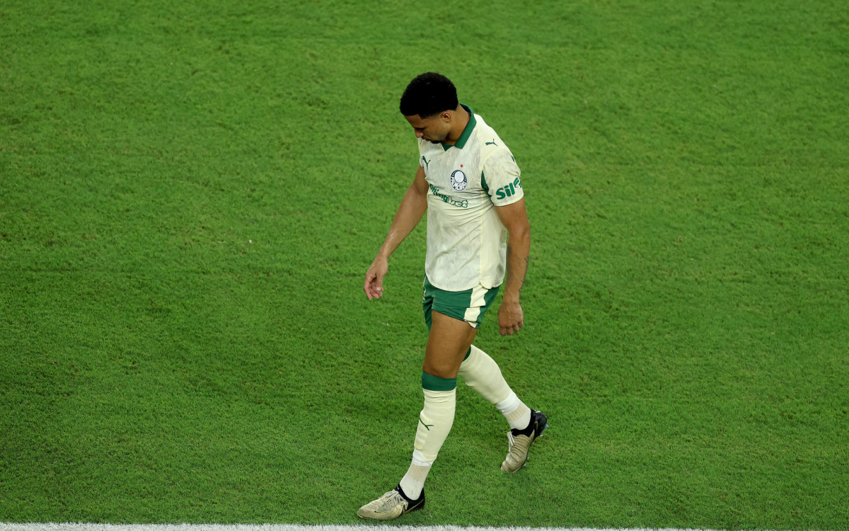 Murilo pode ficar de fora at&eacute; o fim do Mundial de Clubes, previsto para 13 de julho