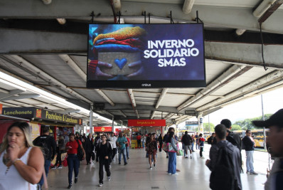 Campanha arrecada roupas e cobertores para pessoas em situação de vulnerabilidade