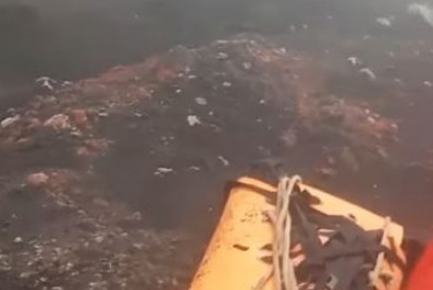 Corpo de brasileira é resgatado de vulcão na Indonésia