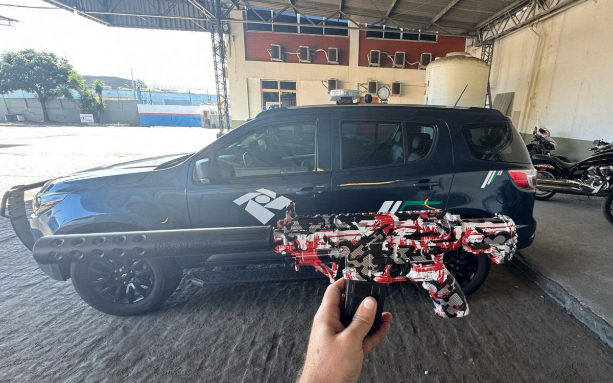 A carga com mais de 4 mil armas de gel foi avaliada em R$ 400 mil