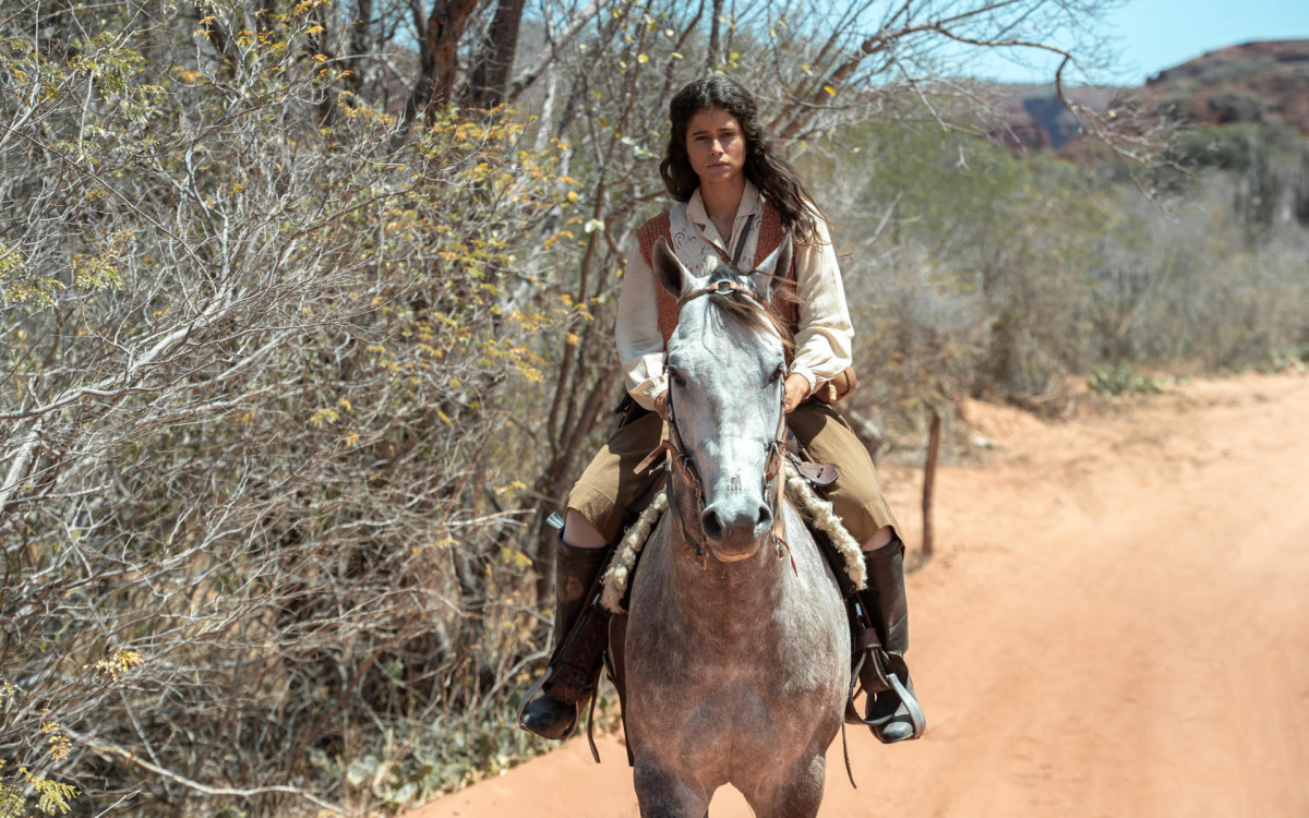 Isadora Cruz caracterizada como Rosa em 'Guerreiros do Sol'
 - Globo/Estevam Avellar
