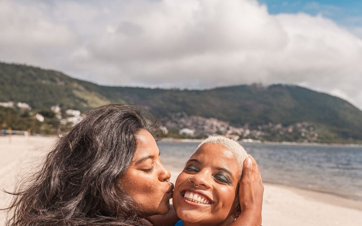 Juliana era cinco anos mais nova que a irm&atilde; Mariana