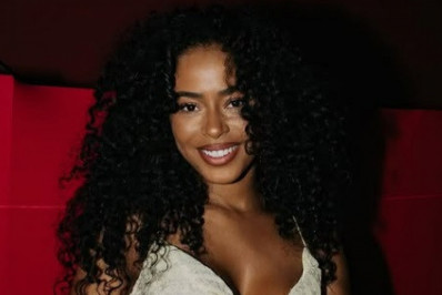 Lorena Maria, noiva de MC Daniel, é a nova musa da Unidos de Padre Miguel 